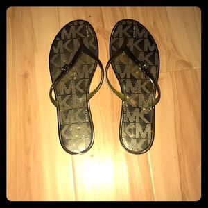 Michael Kors Beach flip flops brand new